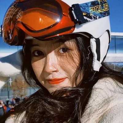 细长的电话线